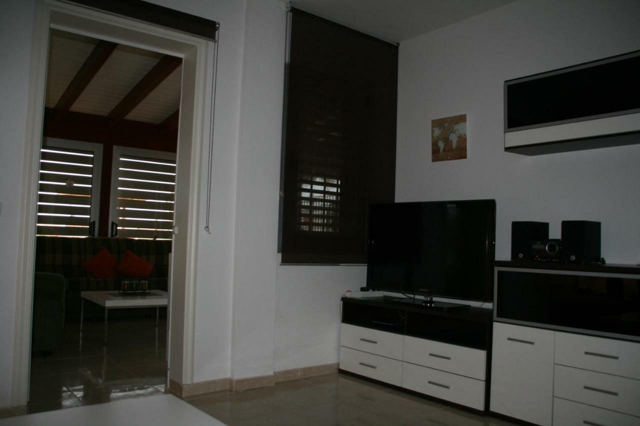 Apartamento Vacacional Atico Frente Al Mar Candelaria Extérieur photo